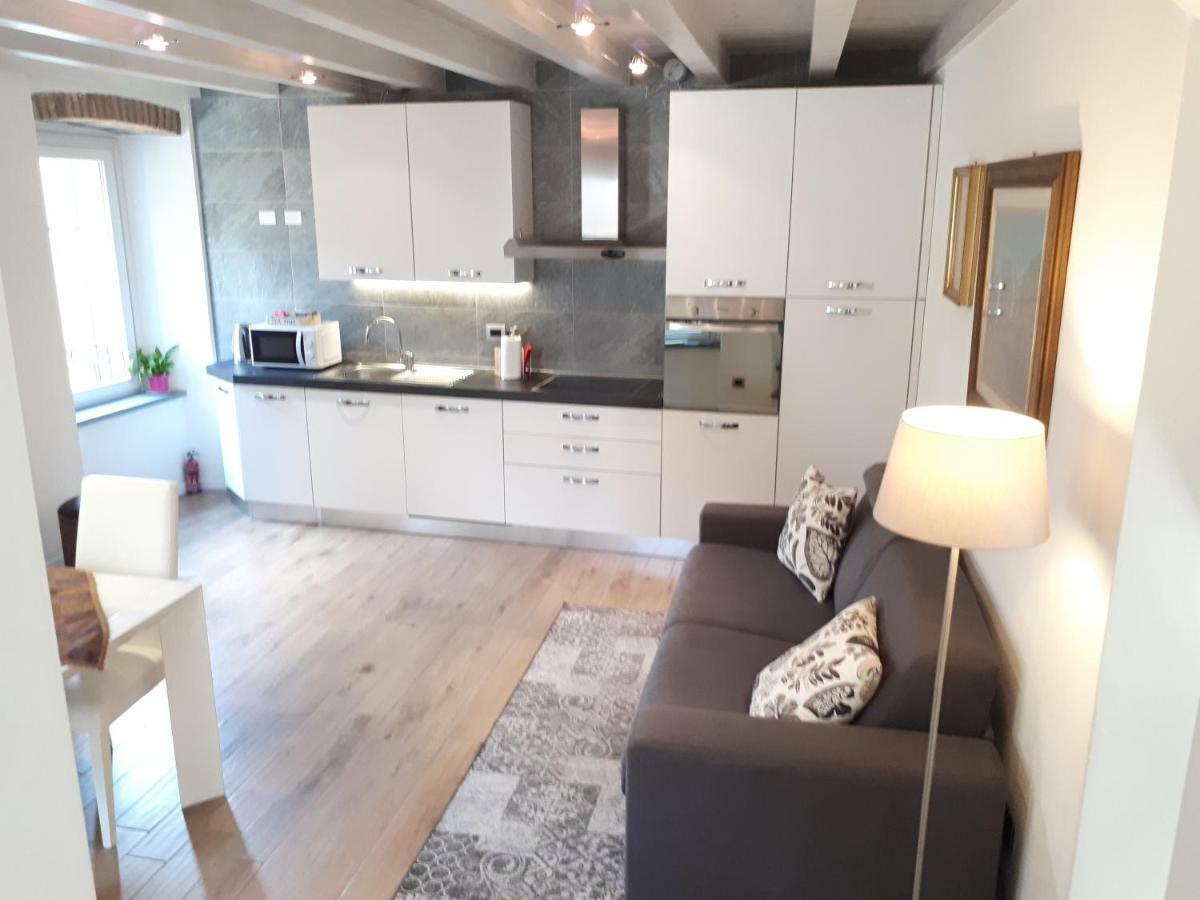 Appartement Residenza Borgo Antico à Monte Isola Extérieur photo